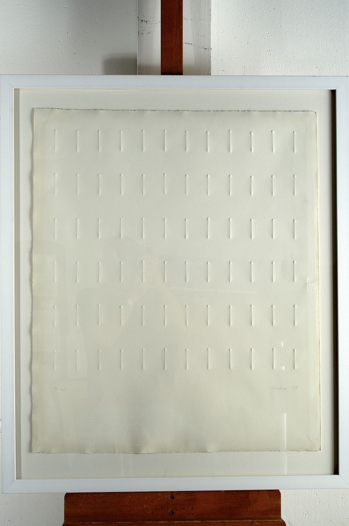 Detail k: Günther Uecker, geb. 1930, "parallele Reihung", Prägedruck auf dickem Büttenpapier, re. u. handsigniert, dat. 68, links num.54/100 , ...