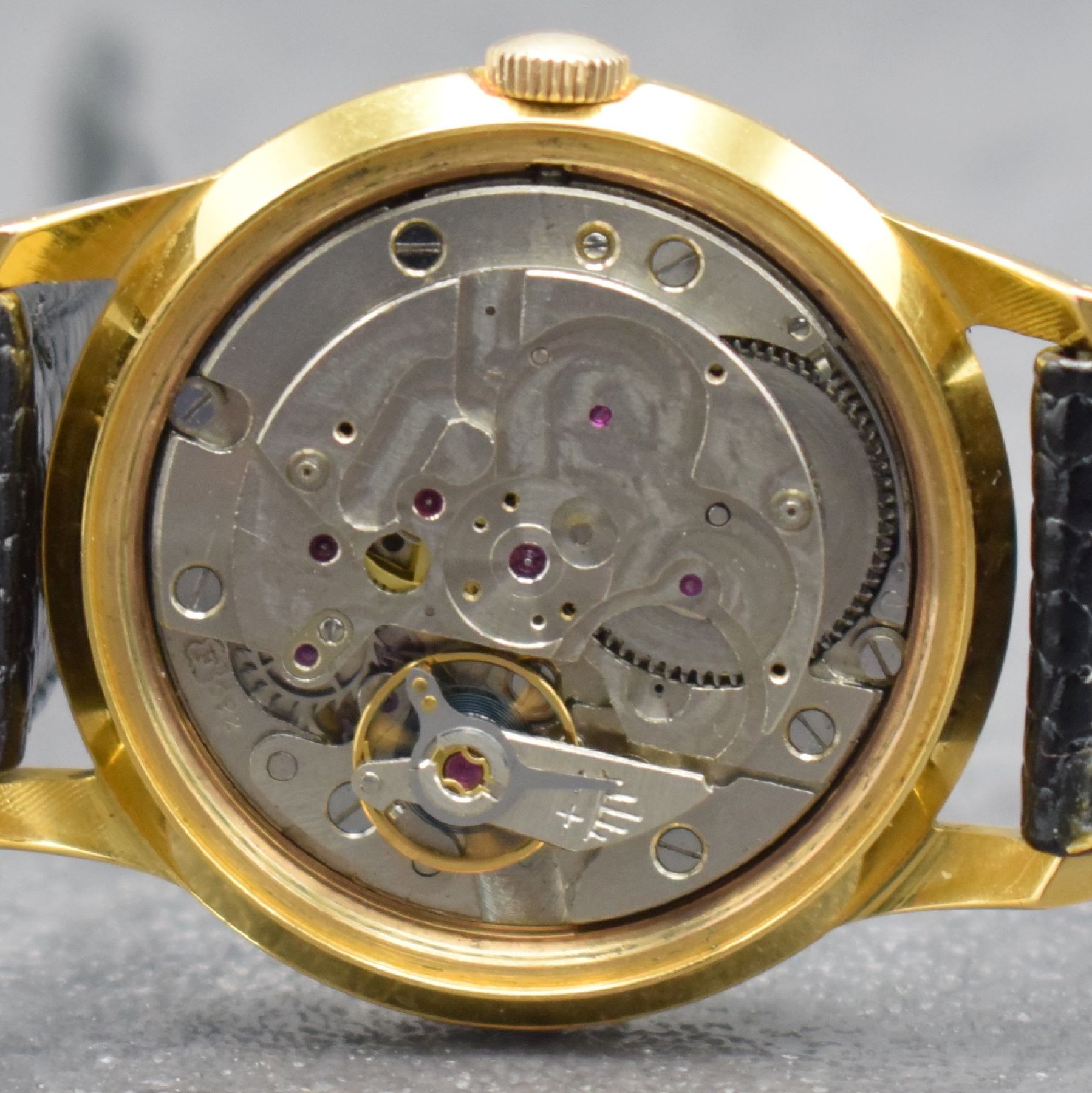 Detail h: ERGUEL / FELSA PROTOTYP mit 36000Ah, Schweiz um 1965, Handaufzug, verg. Gehäuse, Stahlboden geschr., vers. Zifferblatt, Datum b. 3, gold. Std.-Ind. ...