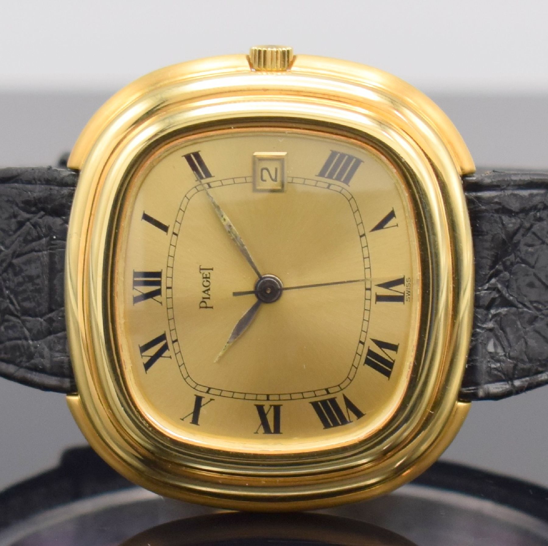 Detail a: PIAGET seltene übergroße Herrenarmbanduhr mit Kaliber "BETA 21" in GG 750/000 Referenz 15101, Schweiz um 1970, quarz, massives gestuftes ...