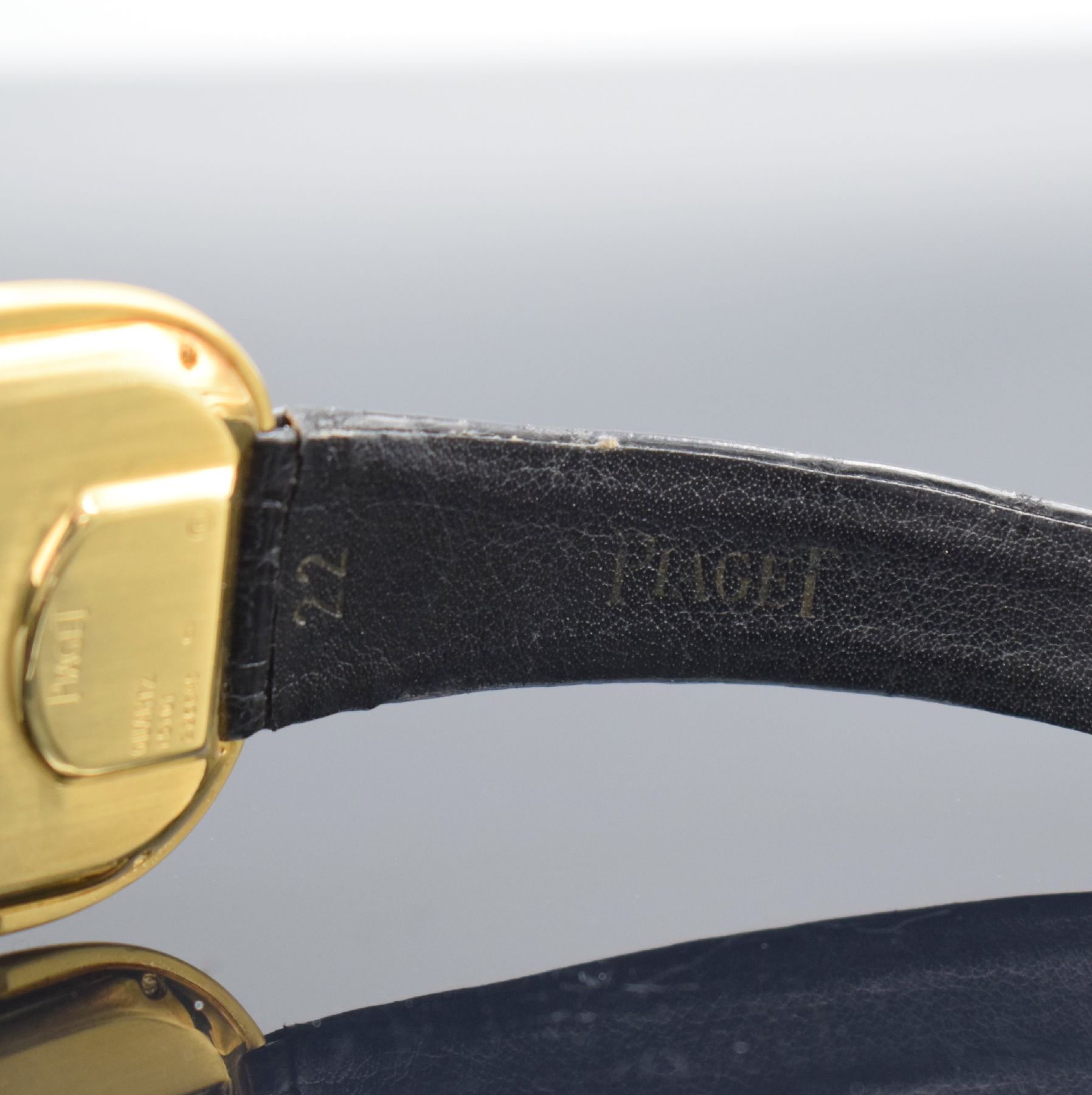 Detail h: PIAGET seltene übergroße Herrenarmbanduhr mit Kaliber "BETA 21" in GG 750/000 Referenz 15101, Schweiz um 1970, quarz, massives gestuftes ...