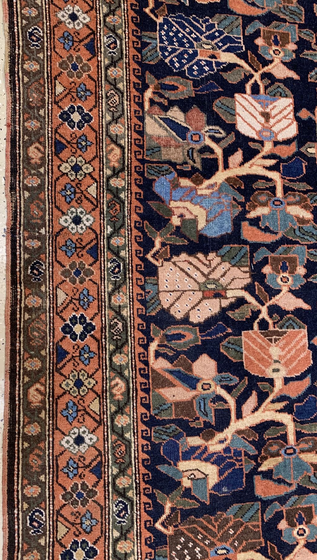 Detail b: Seltener antiker Bidjar, Persien, 19 Jhd, Wolle geknüpft auf Wolle, ca, 335 x 175 cm, EHZ:3(Altersbedingt guter Zustand).
