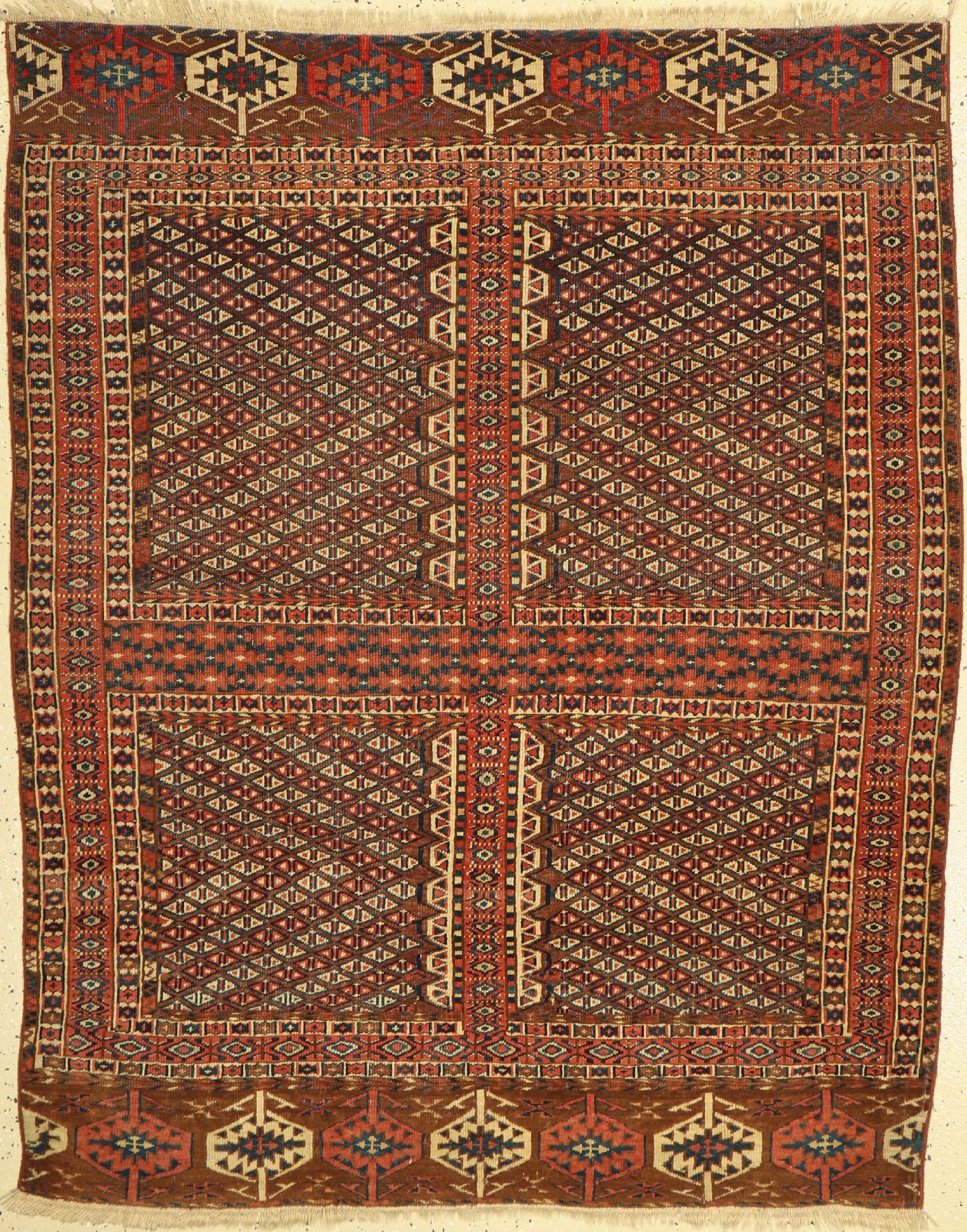 Yomuth Engssi antik, Turkmenistan, 19 Jhd, Wolle auf Wolle, ca. 156 x 127 cm, EHZ: 2-3