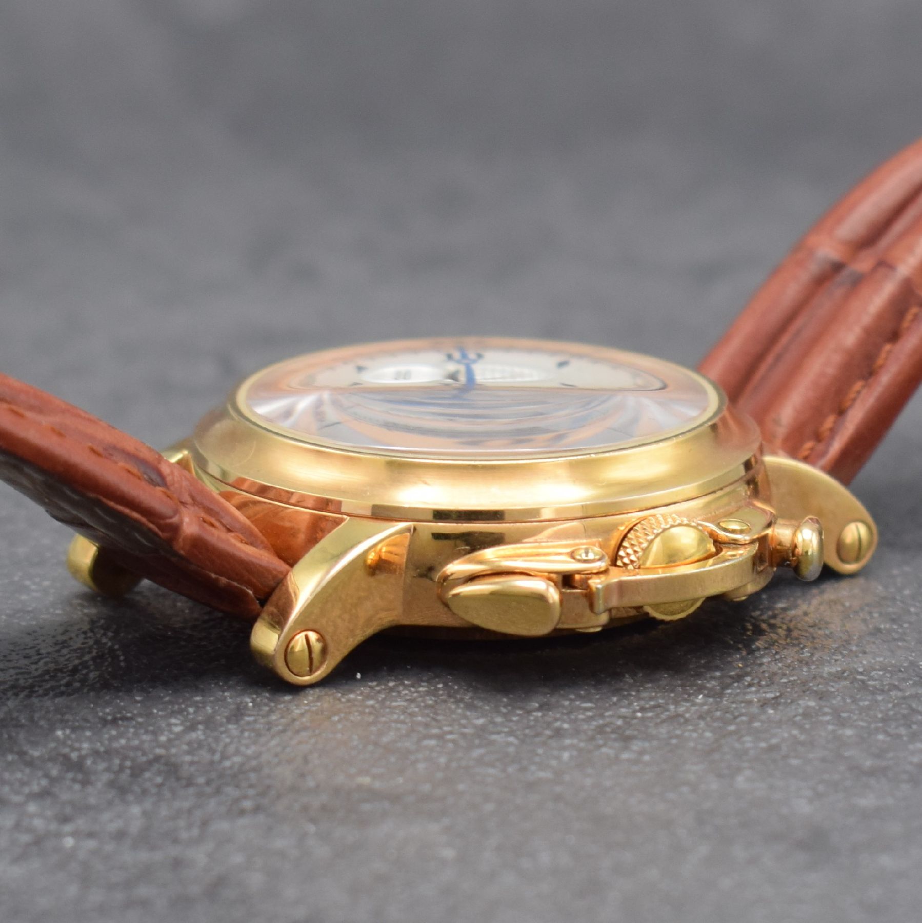 Detail e: BURAN / POLJOT Aviator Herrenarmbanduhr mit Chronograph & Mondphase, Russland um 2007, Handaufzug, lim. Auflage v. 200 Stück, beids. vergl., verg. ...