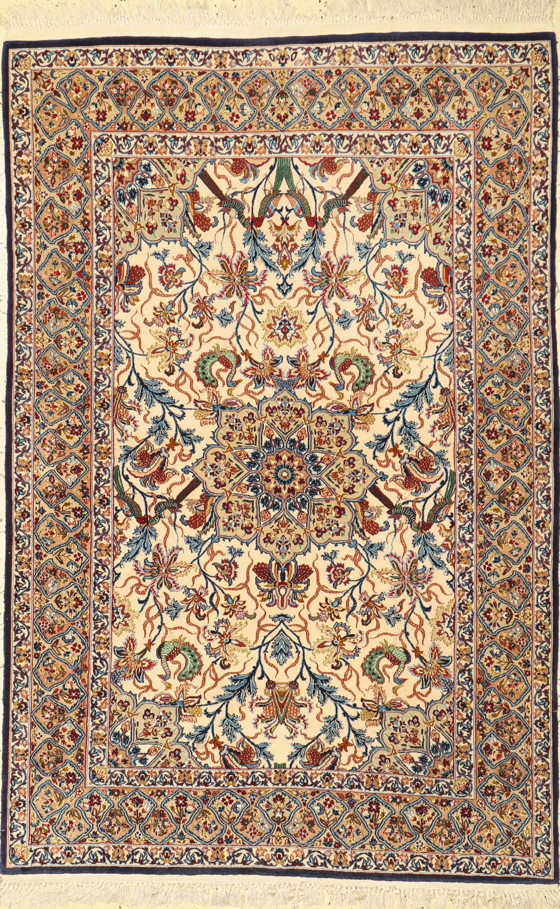 Esfahan fein, Persien, ca. 60 Jahre, Korkwolle auf Seide, ca. 165 x 110 cm, EHZ: 2