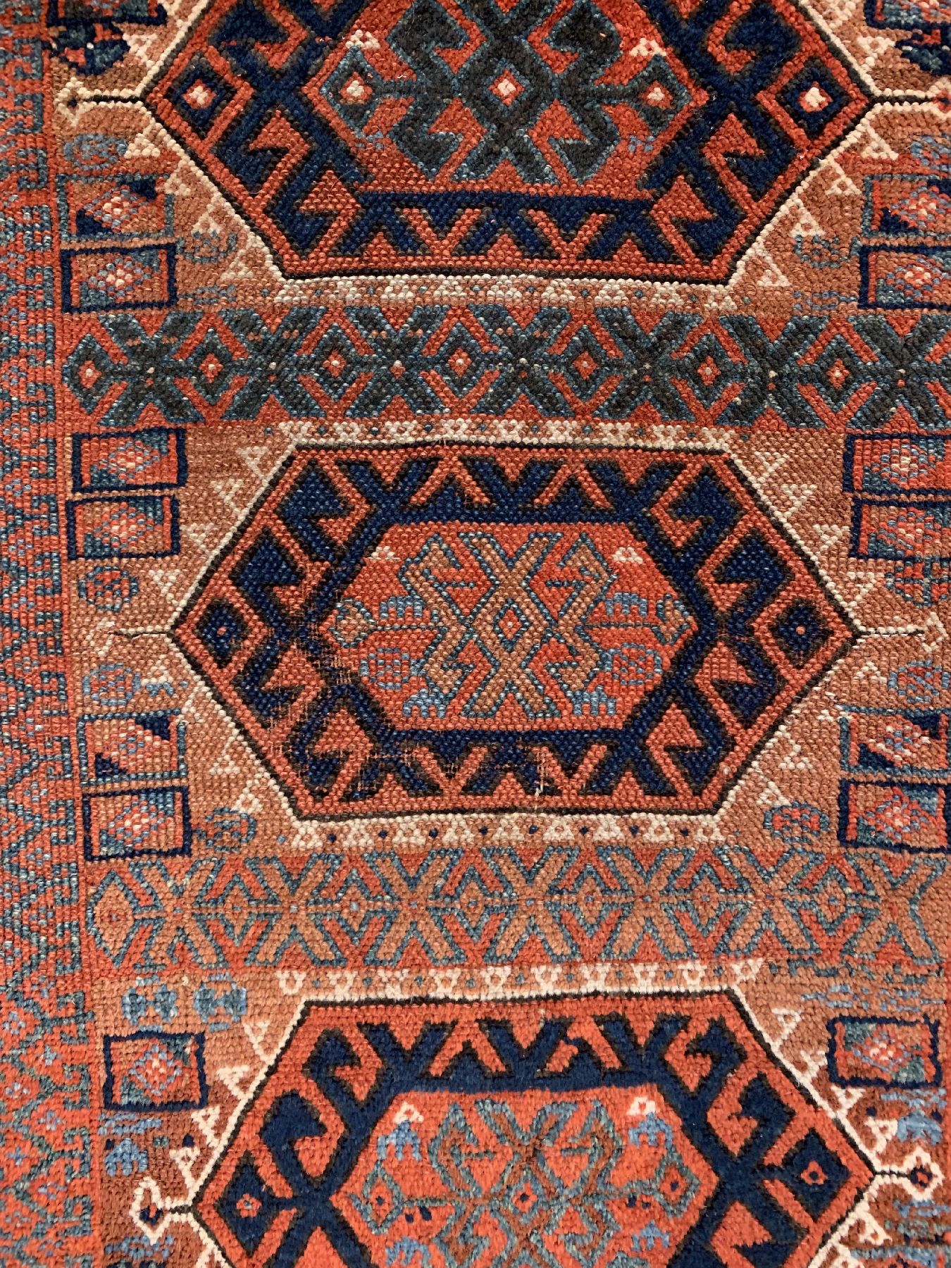 Detail b: Saujbulag Jaf antik, Persien, um 1900, Wolle auf Wolle, ca. 106 x 66 cm, EHZ: 2-3