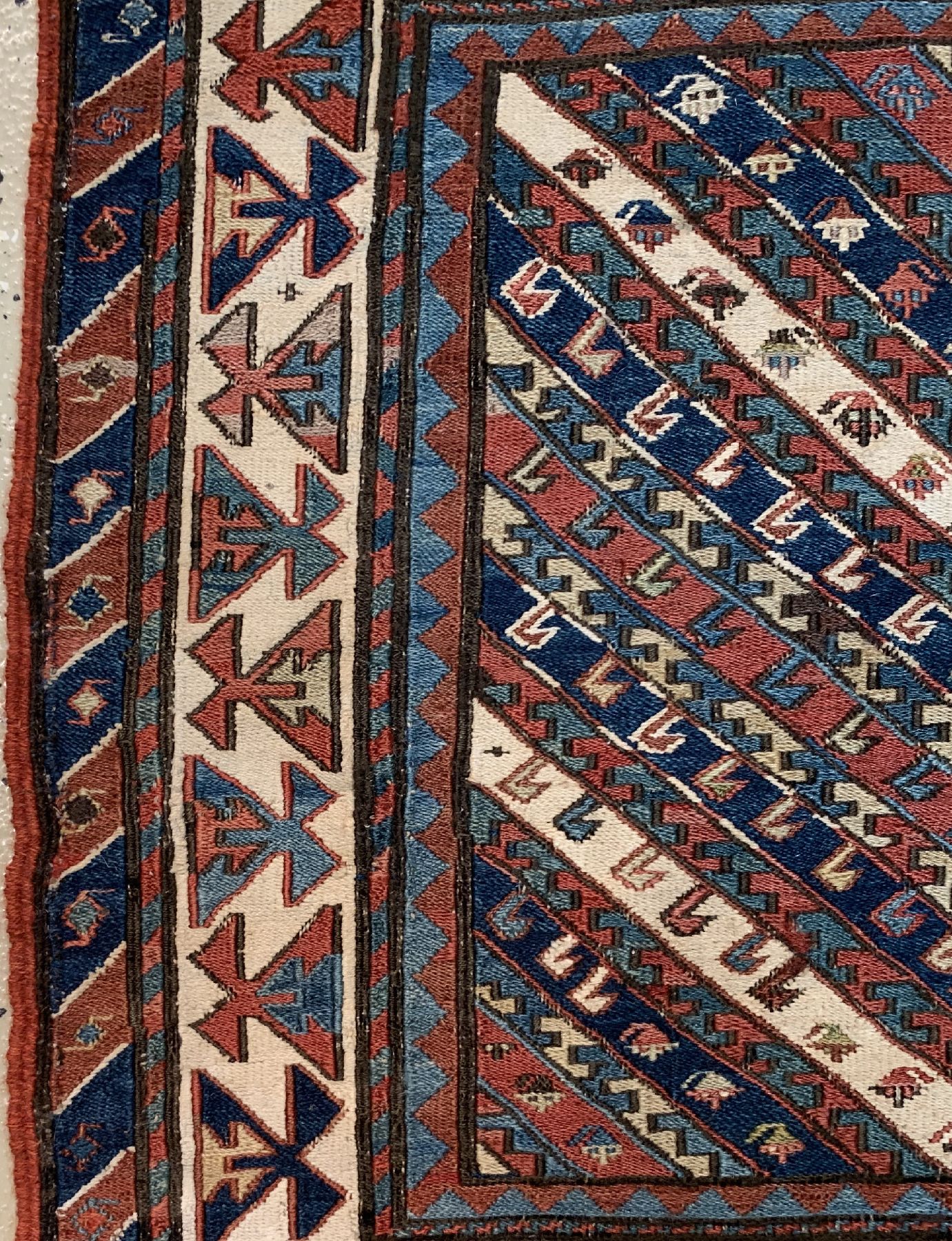 Detail b: Shahsawan Sumak Taschenfront, Persien, um 1900, Wolle auf Wolle, ca. 54 x 48 cm, EHZ: 2-3