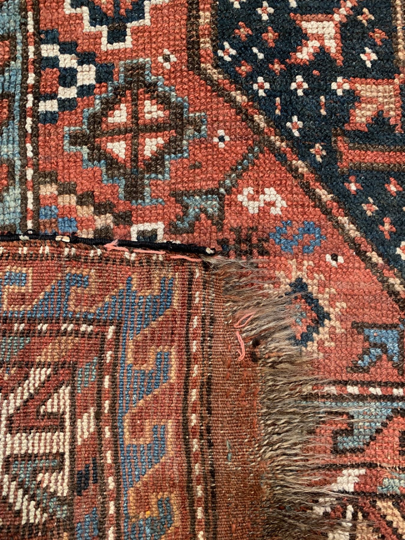 Detail e: Antiker Kurdischer Teppich, Türkei, 19 Jhd., Wolle geknüpft auf Wolle, ca. 200 x 124 cm, EHZ: 4