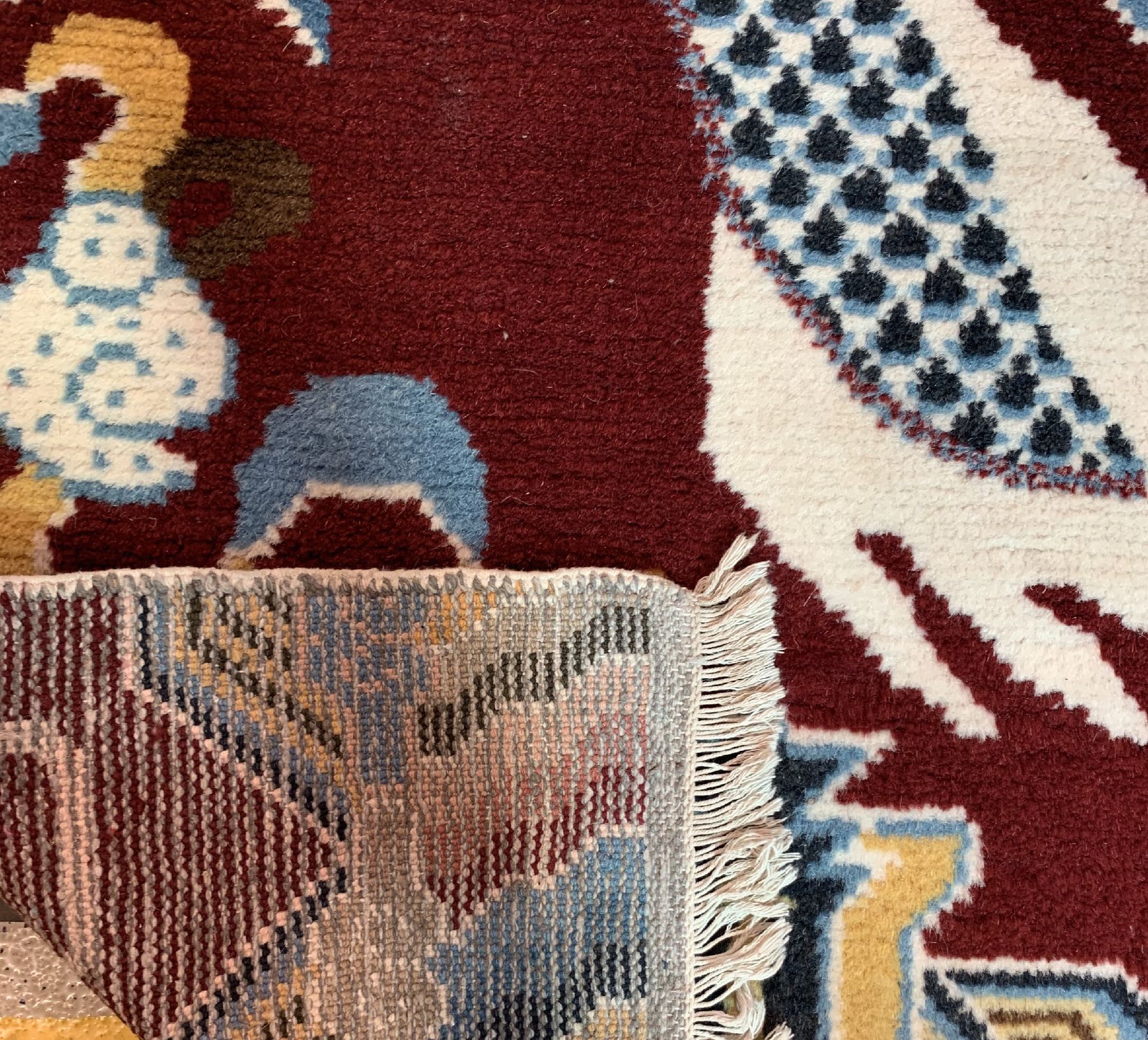 Detail d: Säulenteppich(Drachen), Mongolei, 20 Jhd, Wolle auf Baumwolle, ca. 210 x 81 cm, EHZ: 2