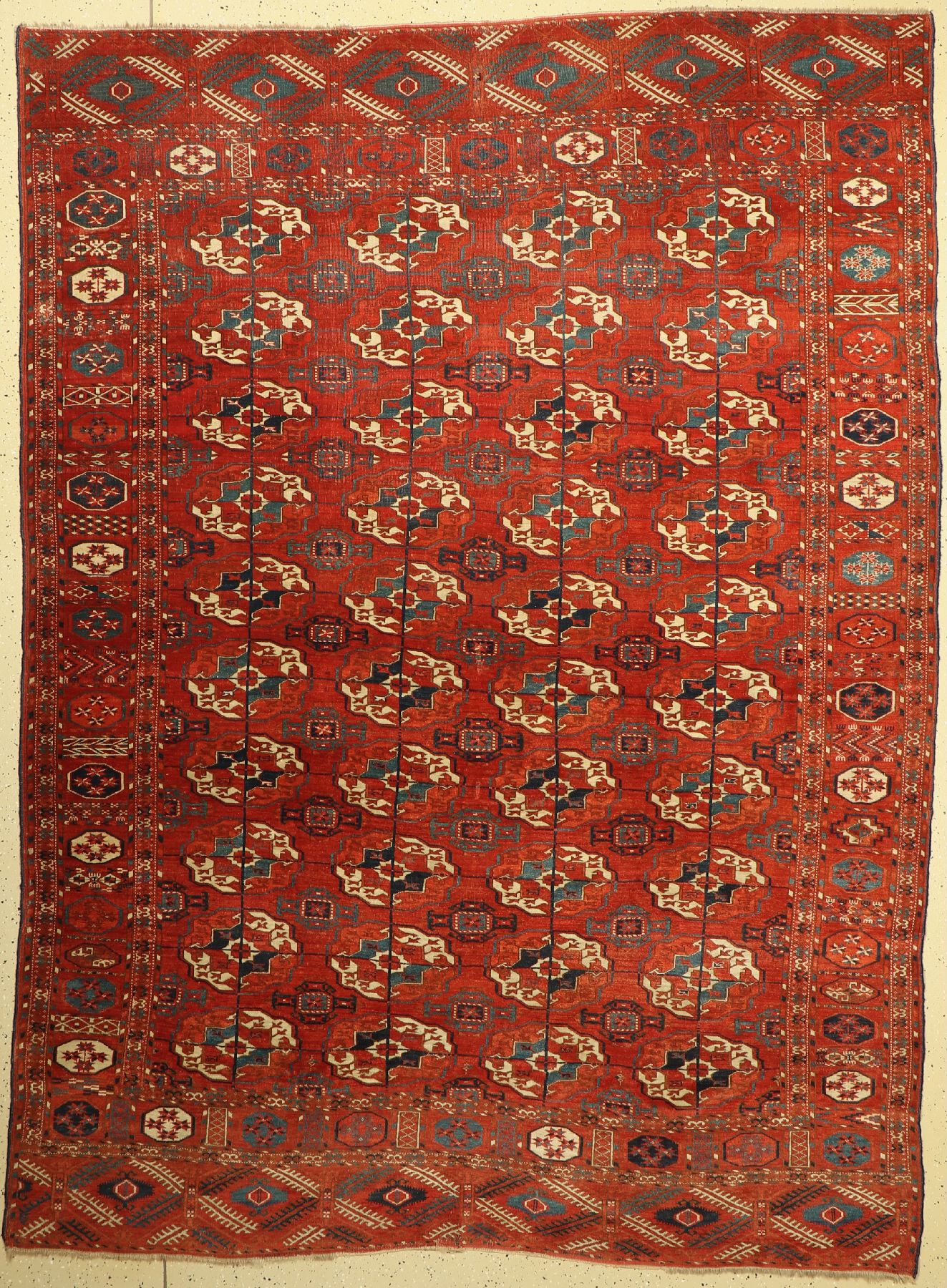 Tekke Hauptteppich antik, Turkmenistan, mitte 19 Jhd., Wolle geknüpft auf Wolle, Hauptteppich der Tekke Turkemenen mit Klassischen Tekke Buchara ...