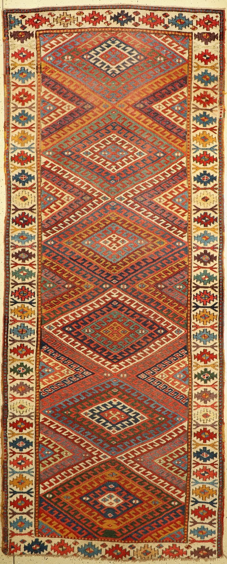 Antiker Saujbulagh, Persien, um 1900, Wolle geknüpft auf Wolle, ca, 344 x 138 cm, EHZ:3 (Altersbedingt guter Zustand)
