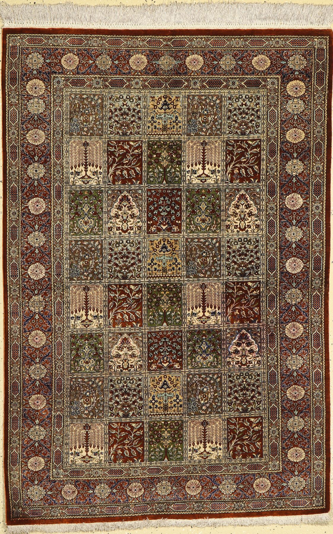 Ghom Seide, Persien, ca. 40 Jahre, reine Naturseide, ca. 151 x 101 cm, EHZ: 2, leicht verfärbt