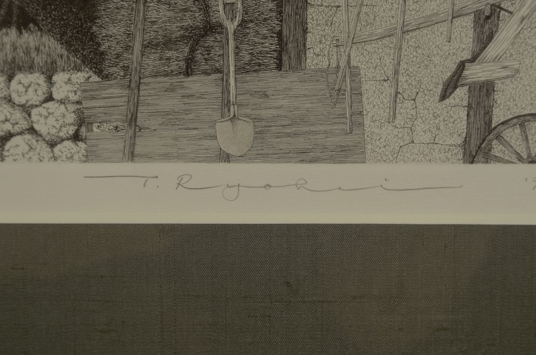 Detail a: T. Ryukiu, japanischer Künstler des 20.Jh., Radierung, Darstellung eines japanischen Bauernhauses mit Riedgras- bzw. Schilf gedecktem Walmdach, ...