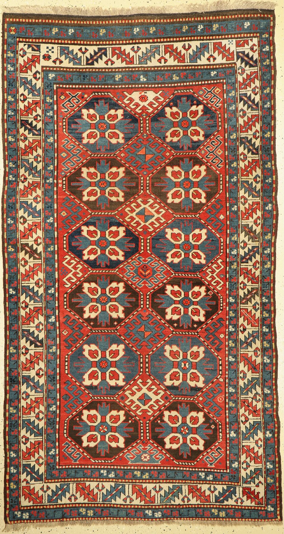 Seltener Chelaberd Kazak, Kaukasus, 19 Jhd., Wolle geknüpft auf Wolle, ca, 242 x 133 cm, EHZ:2-3(guter Zustand)