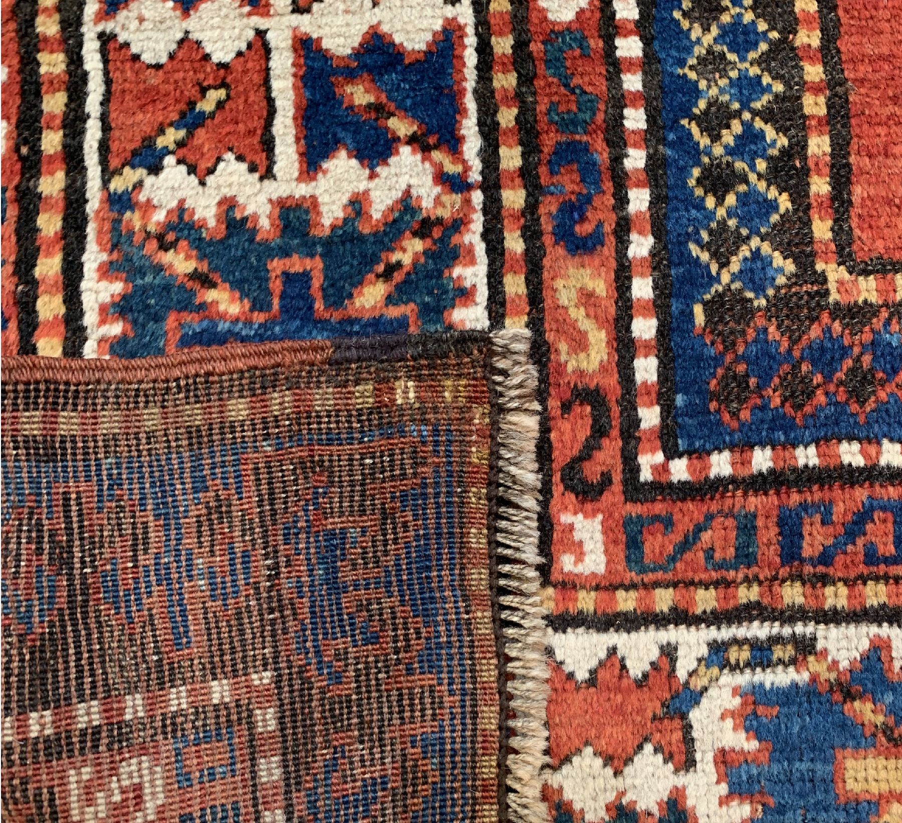 Detail f: Antiker Lori Pampak, Zetralkaukasus, um 1900, Wolle geknüpft auf Wolle, sogenannter Kreuzblüten Kazak, ca, 230 x 160 cm, EHZ: 3 (Altersbedingt ...