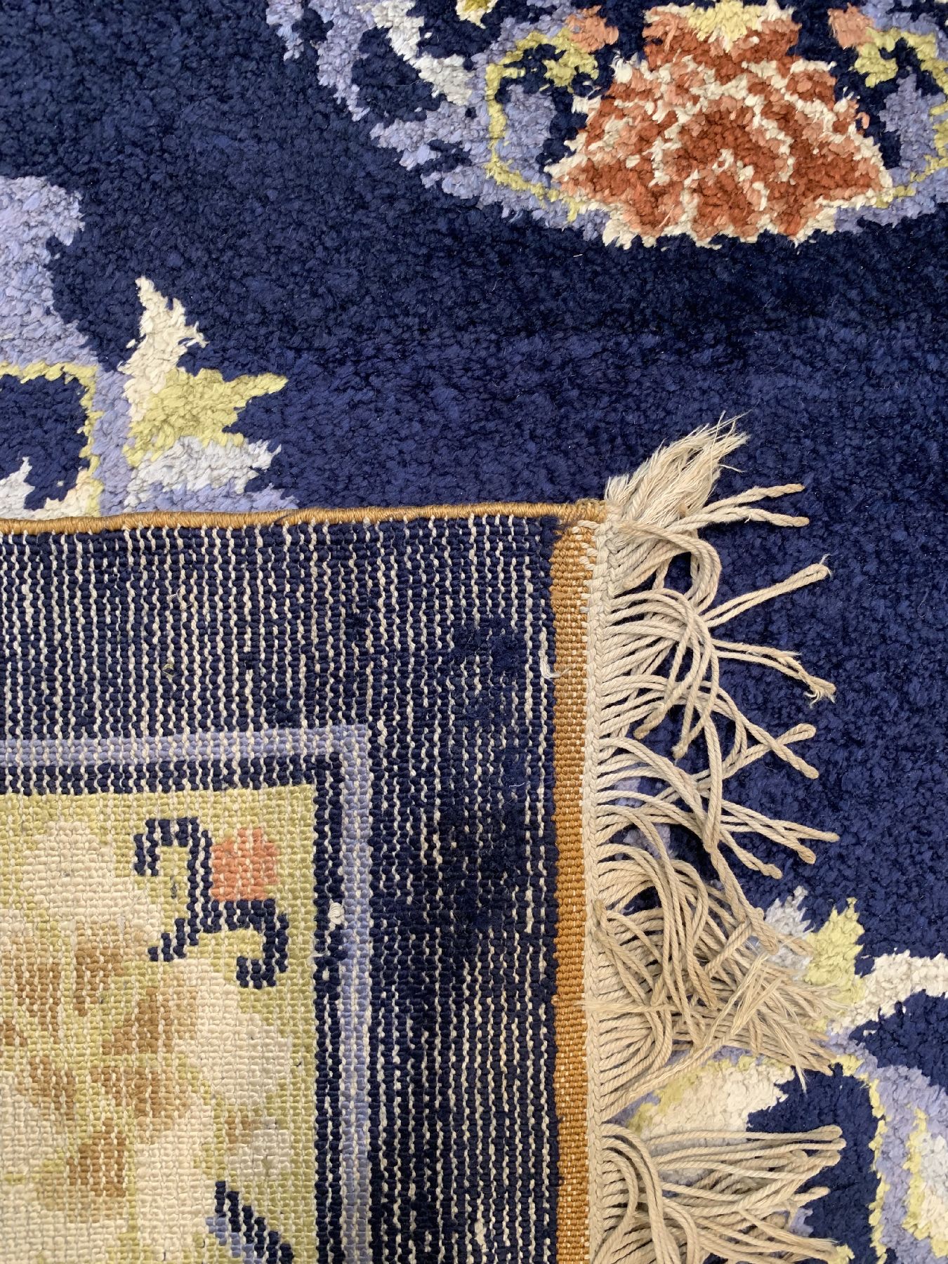 Detail f: Seiden Ning-Hsia antik, Westchina, um 1910/1920, Seide geknüpft auf Baumwolle, ca. 244 x 160 cm, EHZ: 2(Sehr guter Zustand)