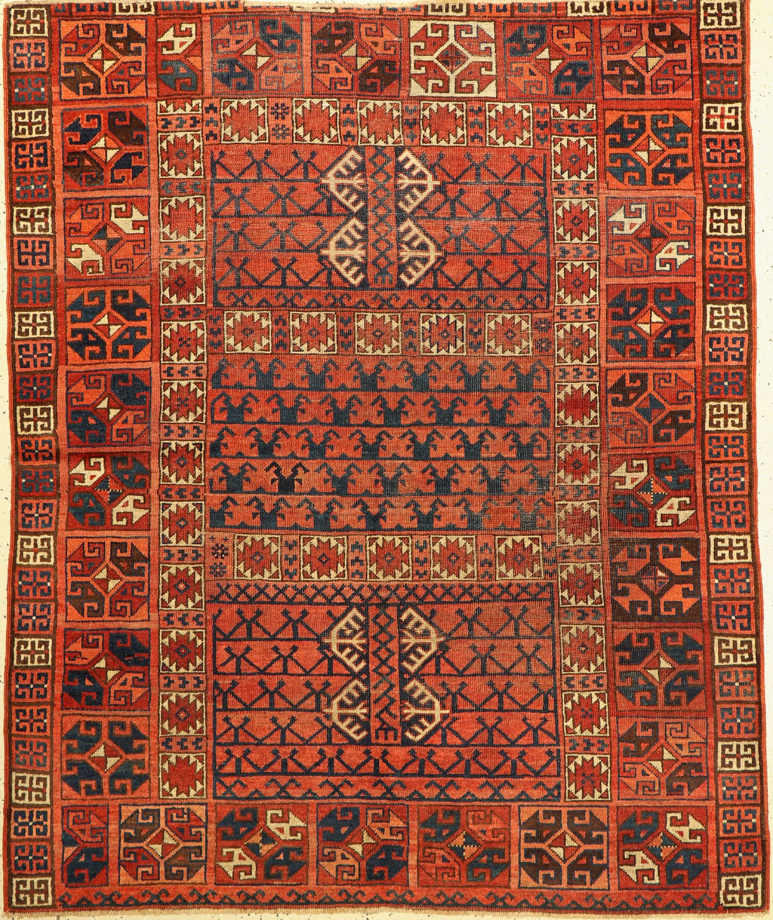 Antiker Uzbekischer Engsi, Uzbekistan, mitte 19 Jhd, Wolle geknüpft auf Wolle mit Kartschin Göls, ca, 195 x 160 cm, EHZ:4 (Alters-und ...