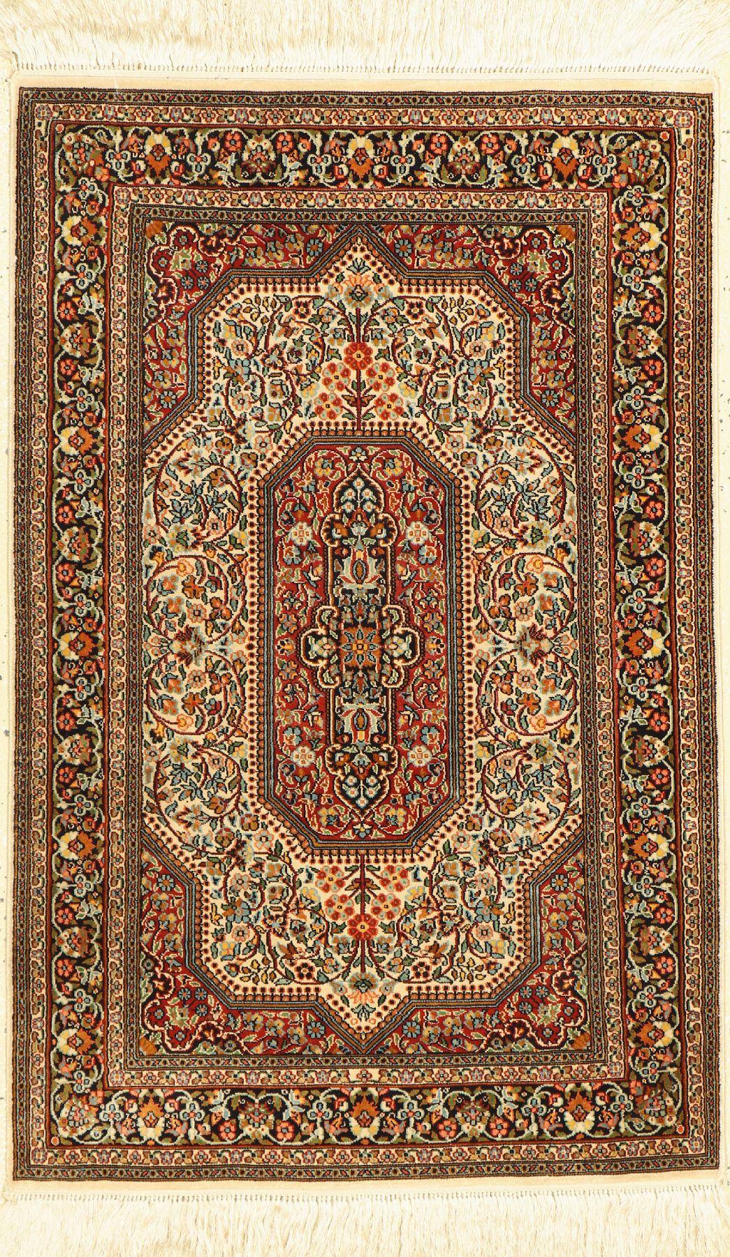 Kaschmir Seide, Indien, ca. 50 Jahre, reineNaturseide, ca. 95 x 62 cm, ca. 1,0 Mio. Kn/qm, EHZ: 2