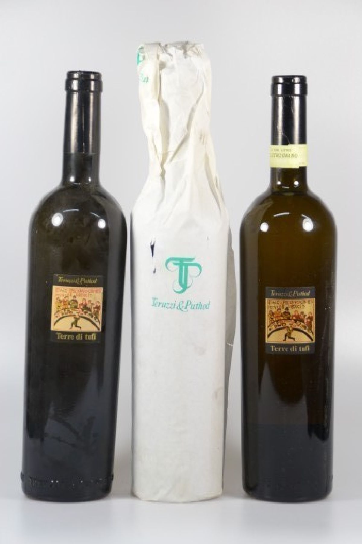 Detail c: 21 Flaschen ital. Rotwein: 3 Fl. 1990 Coste di Rose, Barolo, 1 Fl. 1991 Montestefano Barbaresco; 1996 Brunello di Montalcino, 2005 Vino Nobile di ...