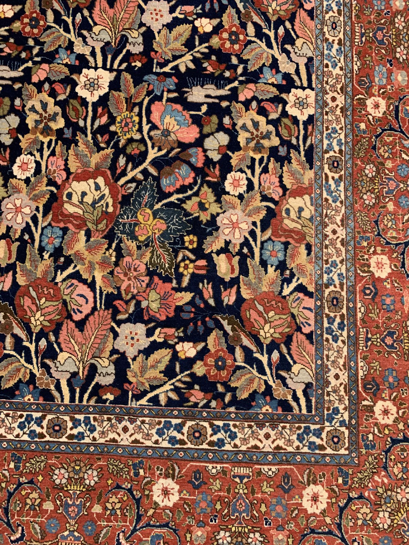 Detail c: Feiner Täbriz, Persien, um 1920/1930, Korkwolle geknüpft auf Baumwolle,durchgemusterte hochwertige Arbeit aus Nordwestpersien, ca, 420 x 285 cm, ...