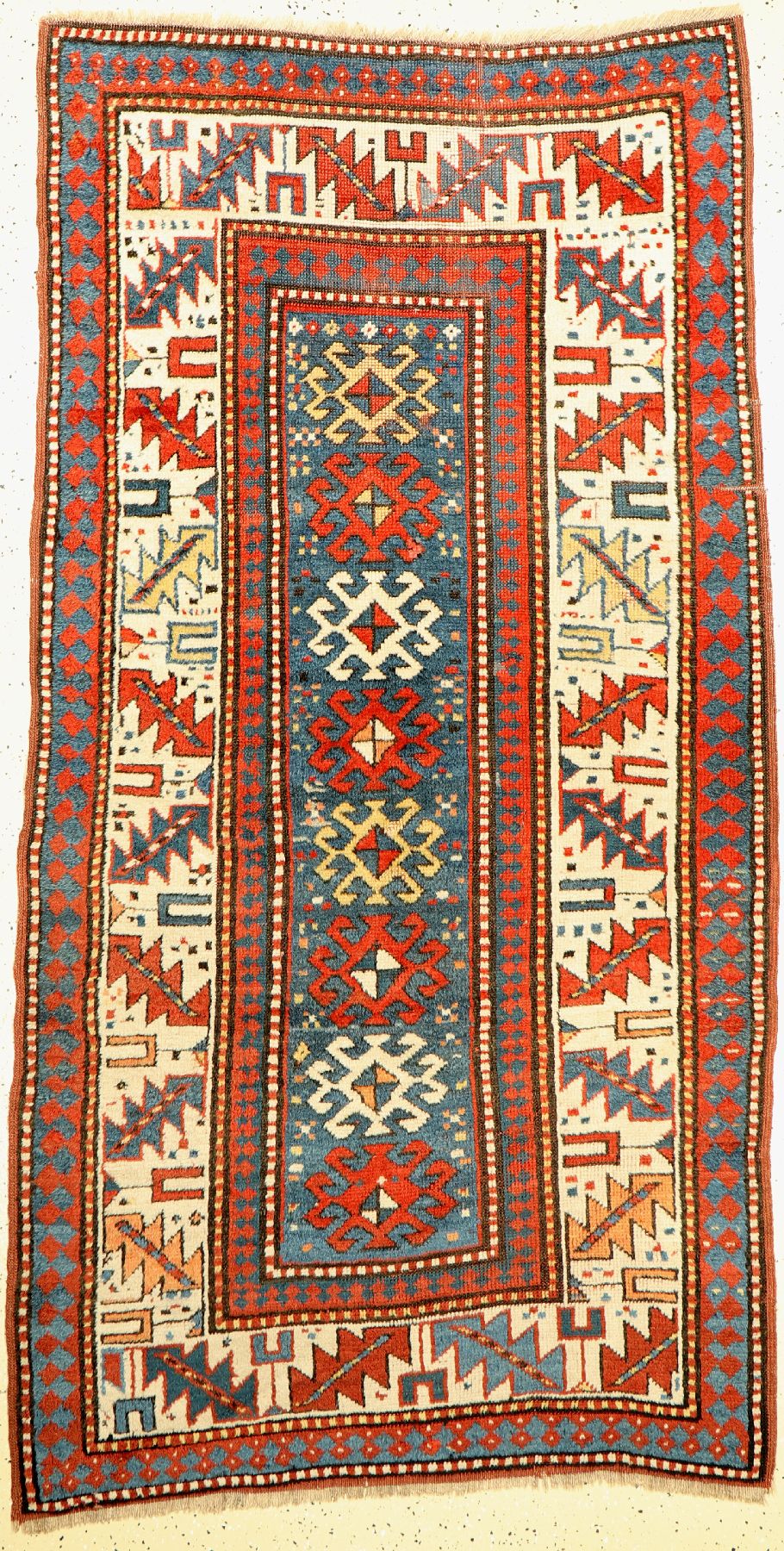 Borchalu Kazak antik, Südwestkaukasus, 19 Jhd, Wolle geknüpft auf Wolle ca, 206 x 110 cm, EHZ:3(guter Zustand,kleine Trittfalte).