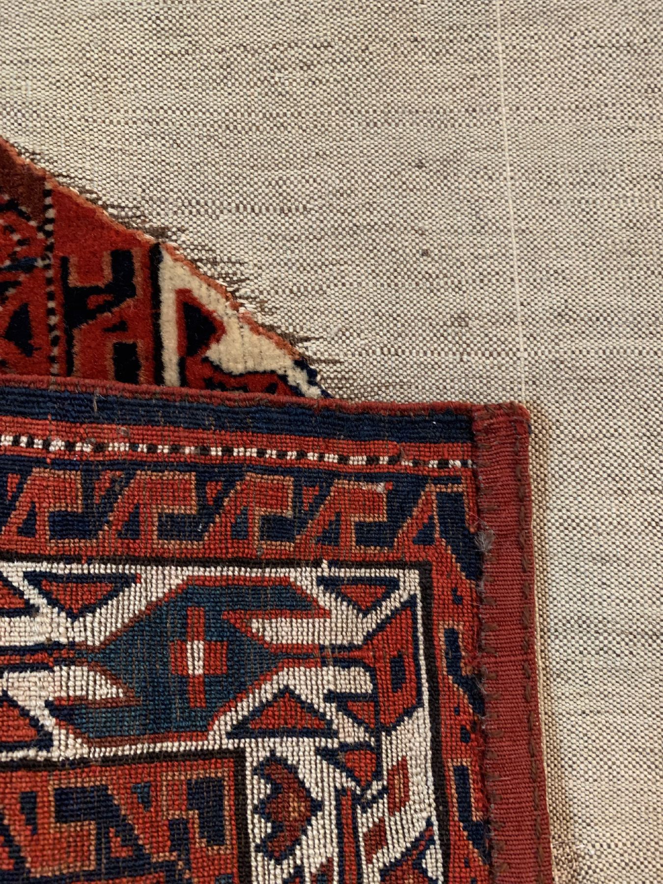 Detail d: Yomud Boghtsche antik, Turkmenistan, um 1900, Wolle geknüpft auf Baumwolle, ca. 105 x 102 cm, EHZ: 2(guter Zustand)