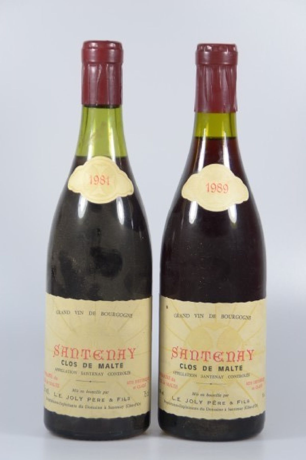 6 Flaschen 1989 und 2 Fl. 1981 Santenay, Clos de Malte, L.E. Joly Pere & Fils, 75 cl, etwas Schwund, l. Alters- und Gebr.-spuren, nicht verkostet, ...