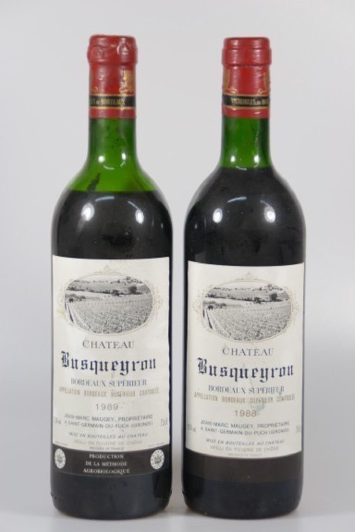 15 Fl. Chateau Busqueyron, Bordeaux Superieur: 13 x 1989 und 2 x 1988, Jean-Marc Maugey, upper shoulder bis top shoulder, teilweise Etiketten fehlend ...