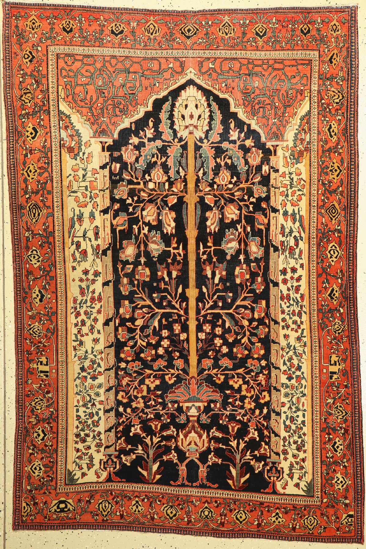 Antiker Sarogh Farahan, Persien, um 1900, Wolle geknüpft auf Baumwolle, ausgefallener Farahan mit Baummotiv, ca, 198 x 130 cm, EHZ: 3 ...