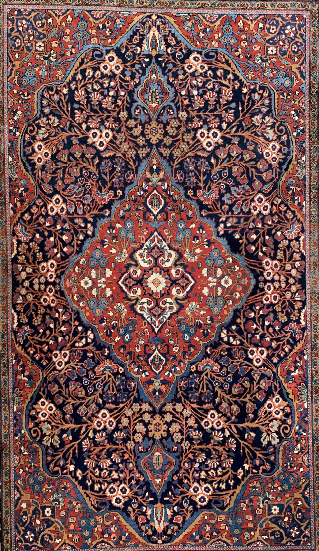 Detail a: Feiner Keschan Ateschoghlou, Zentralpersien, um 1900, Korkwolle geknüpft auf Baumwolle, Ateschoghlou Teppiche zeichnen sich durch hervorragende ...