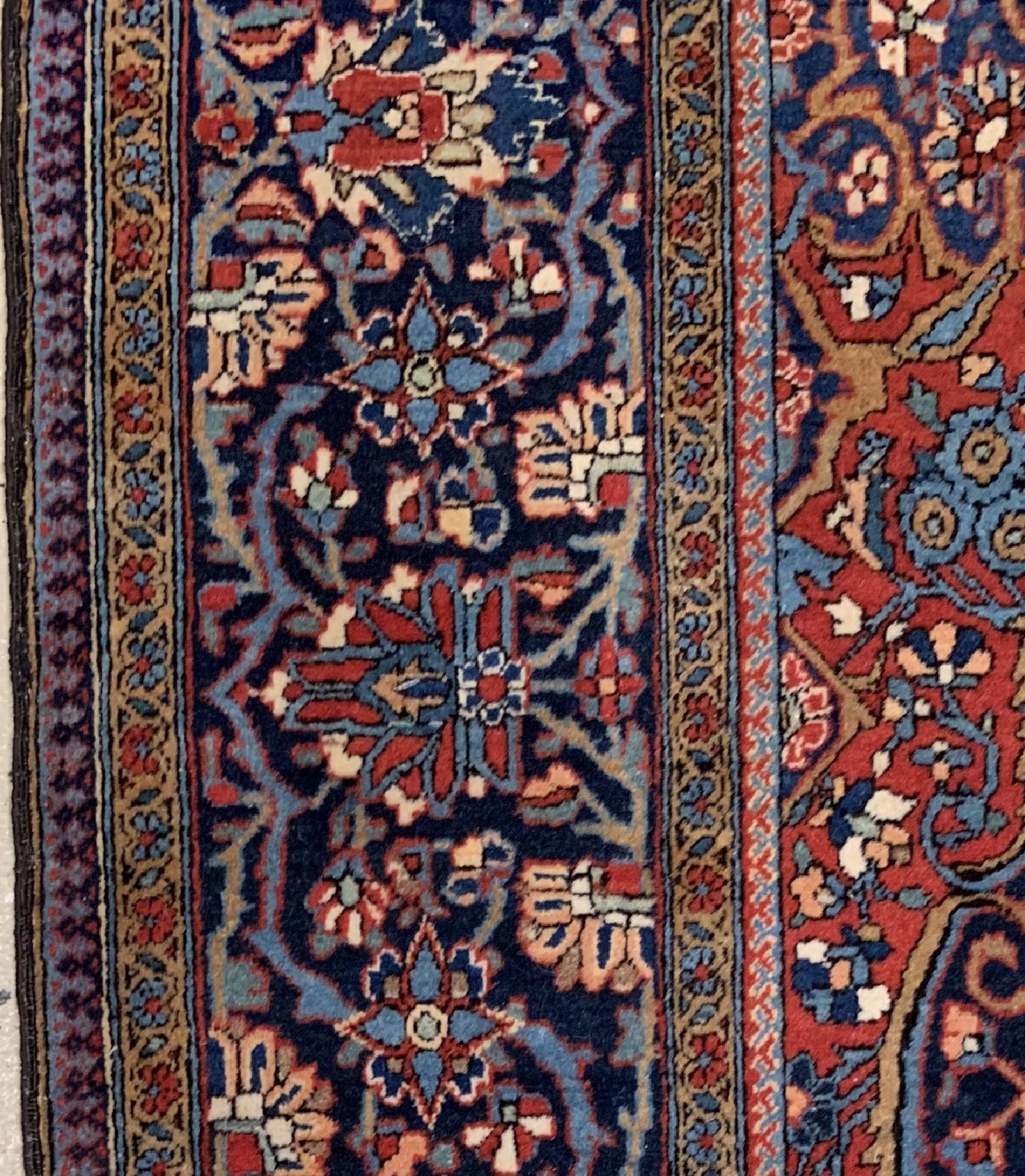 Detail d: Feiner Keschan Ateschoghlou, Zentralpersien, um 1900, Korkwolle geknüpft auf Baumwolle, Ateschoghlou Teppiche zeichnen sich durch hervorragende ...