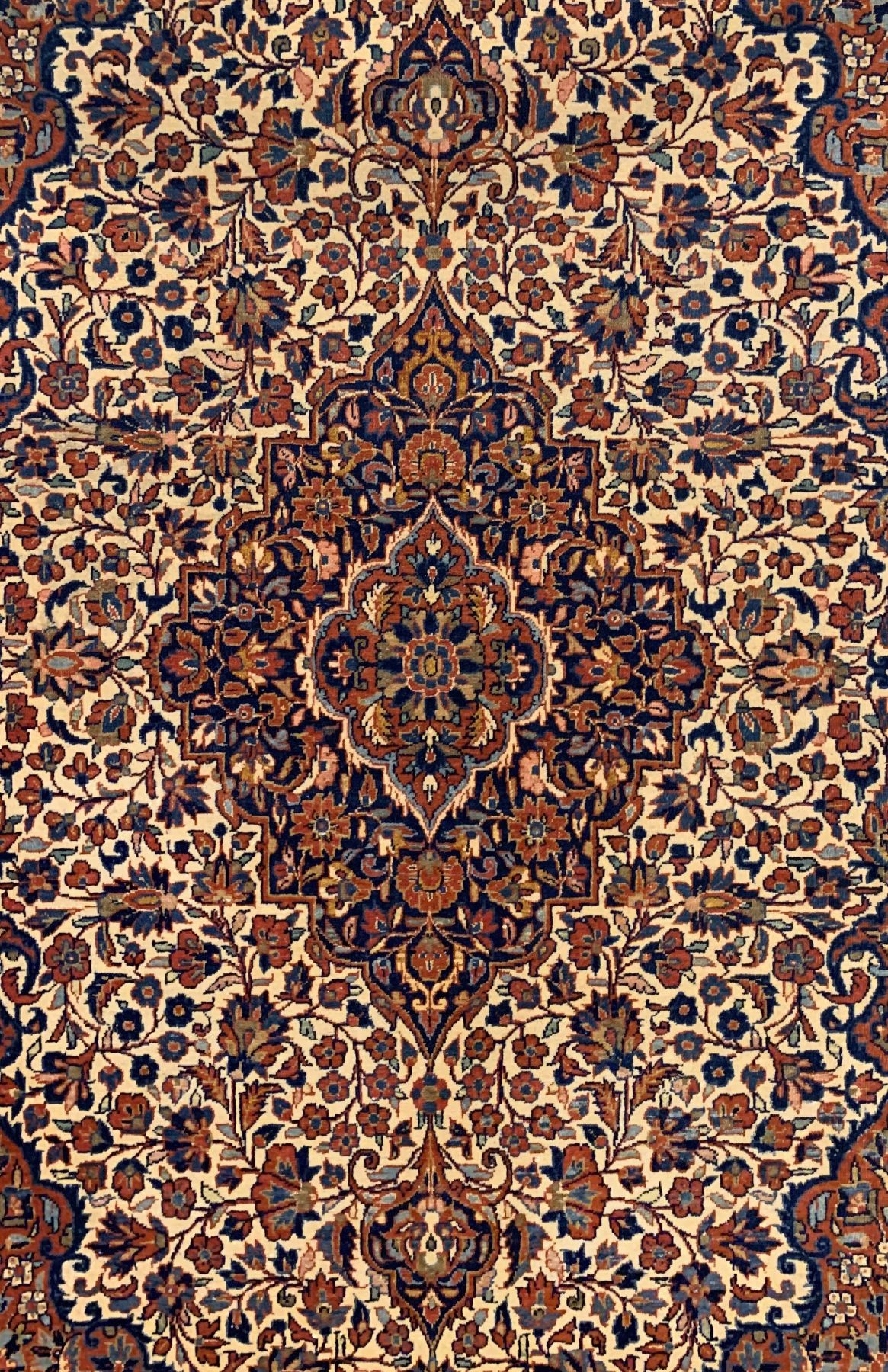 Detail b: Feiner Keschan Kork, Persien, um 1920, Korkwolle geknüpft auf Baumwolle, ca, 207 x 133 cm, EHZ: 2-3(guter Zustand).