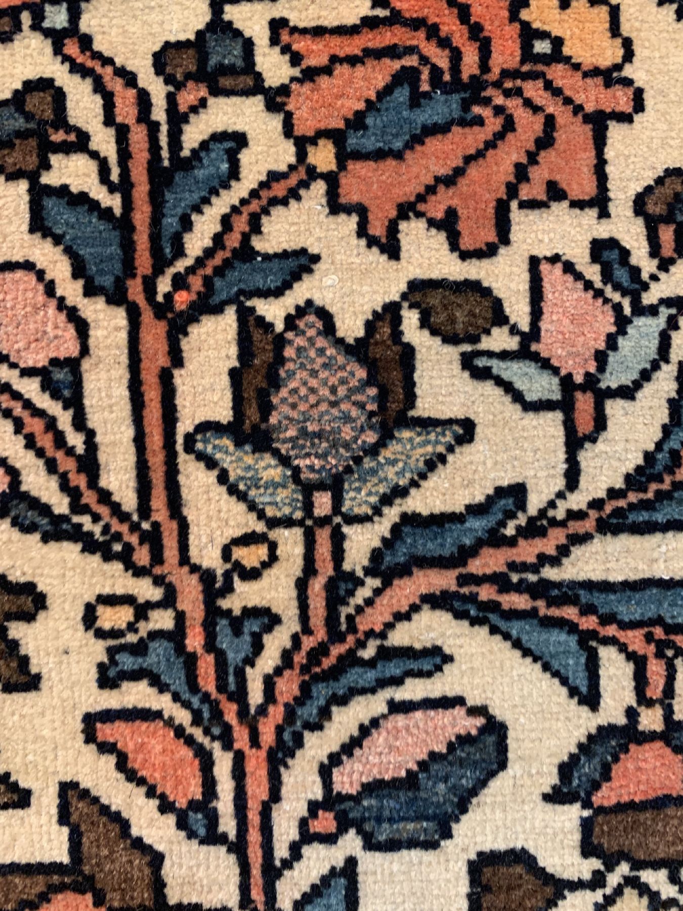 Detail e: Sarogh Farahan alt, Persien, um 1920/1930, Wolle geknüpft auf Baumwolle, ca. 200 x 126 cm, EHZ: 2(guter Zustand).