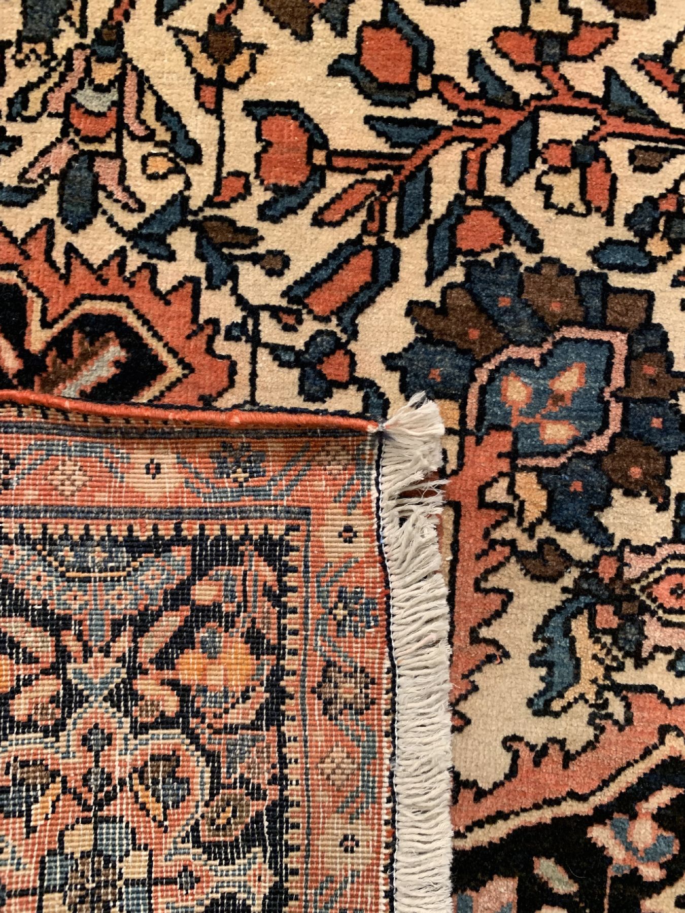 Detail f: Sarogh Farahan alt, Persien, um 1920/1930, Wolle geknüpft auf Baumwolle, ca. 200 x 126 cm, EHZ: 2(guter Zustand).