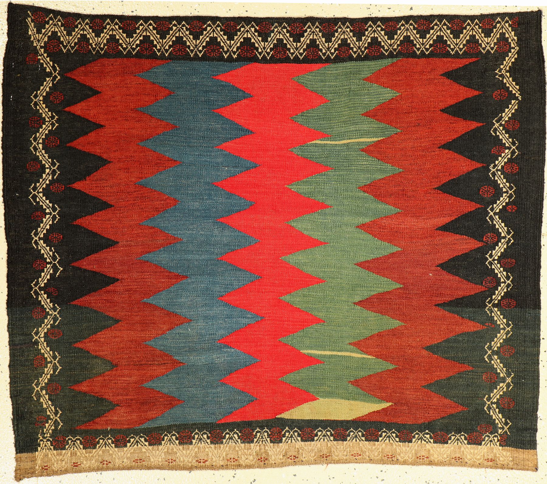 Afschar Sofreh, Persien, um 1930/1940, Wolle auf Wolle, ca. 121 x 102 cm, EHZ: 2 (guter Zustand).