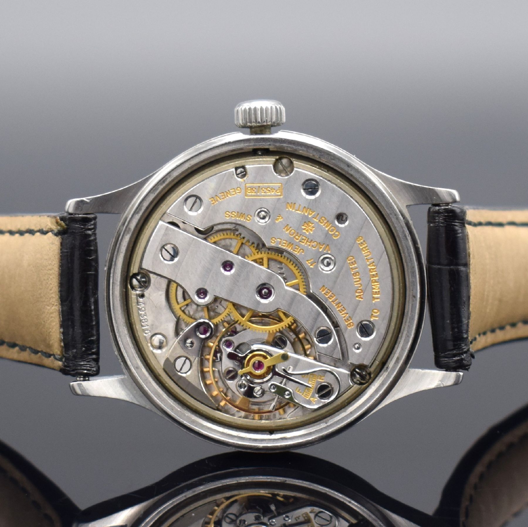 Detail f: VACHERON & CONSTANTIN Herrenarmbanduhr in Stahl mit Faltschließe in WG 750/000 Kaliber P453/3B , Schweiz um 1950, Handaufzug, 2- teil. Geh., Boden ...