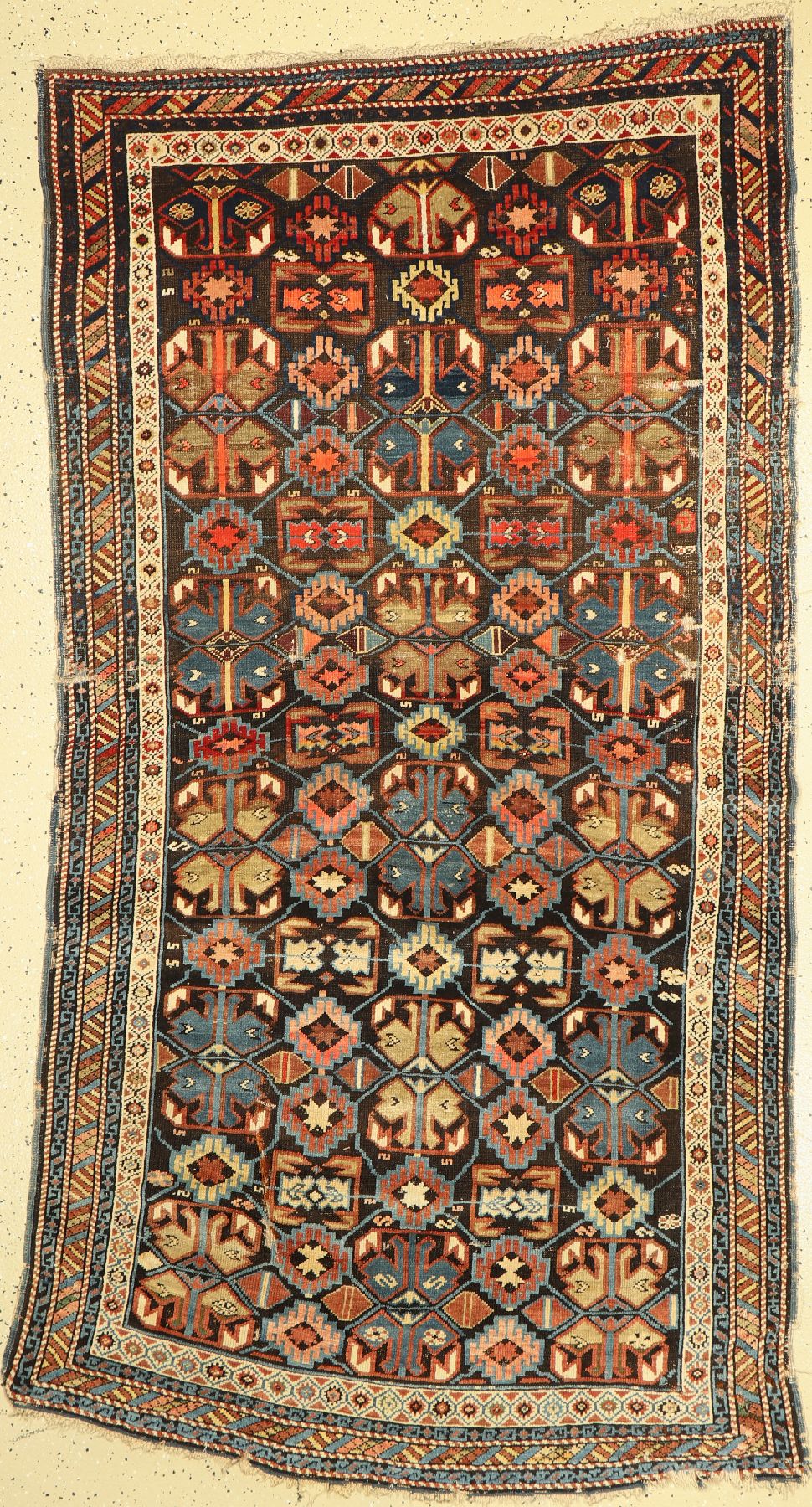 Antiker Kazak, Kaukasus, um 1900, Wolle aufWolle, ca. 220 x 114 cm, EHZ: 5