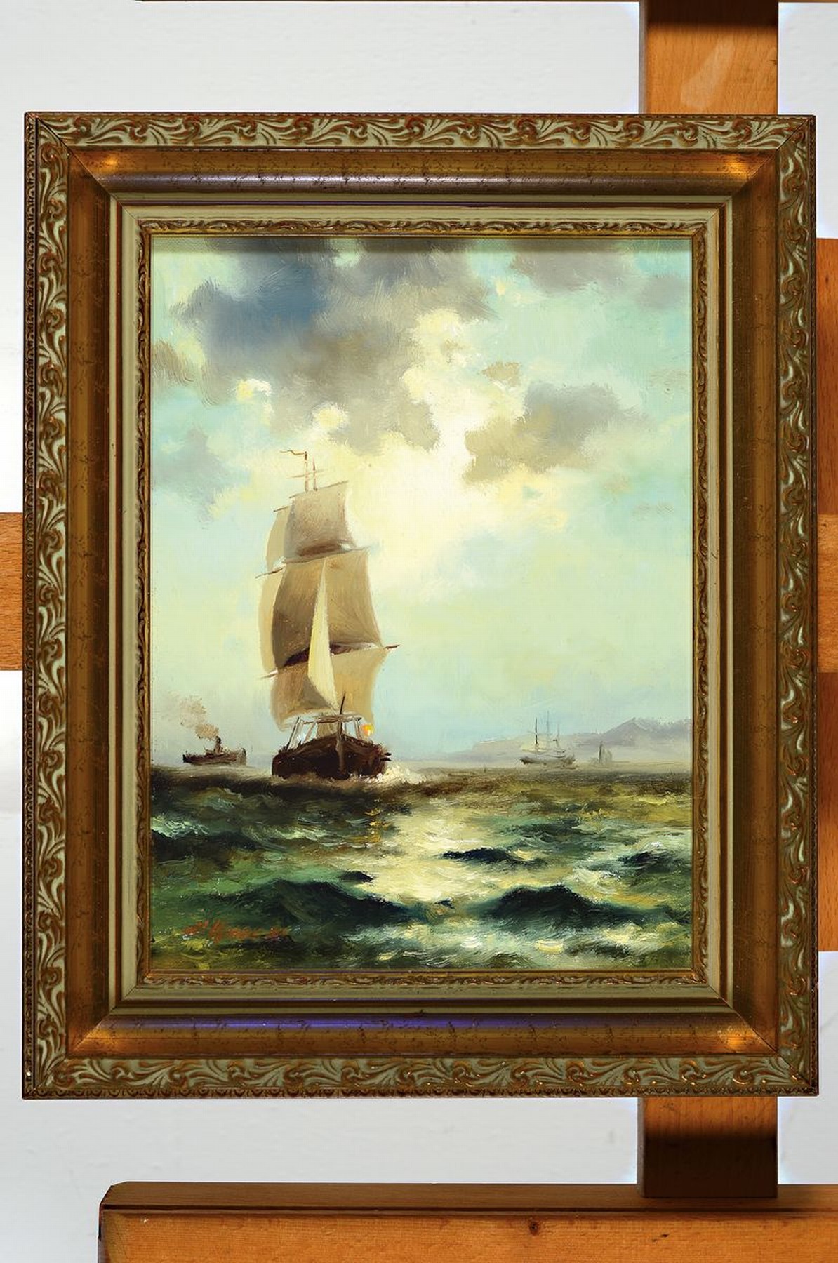Detail k: Serguei Tzyon, geb. 1962, rekurriert in seiner Malerei auf Sujets der klassischen Kunst, hier: maritime nächtliche Szene, Zweimaster kreuzt vor ...