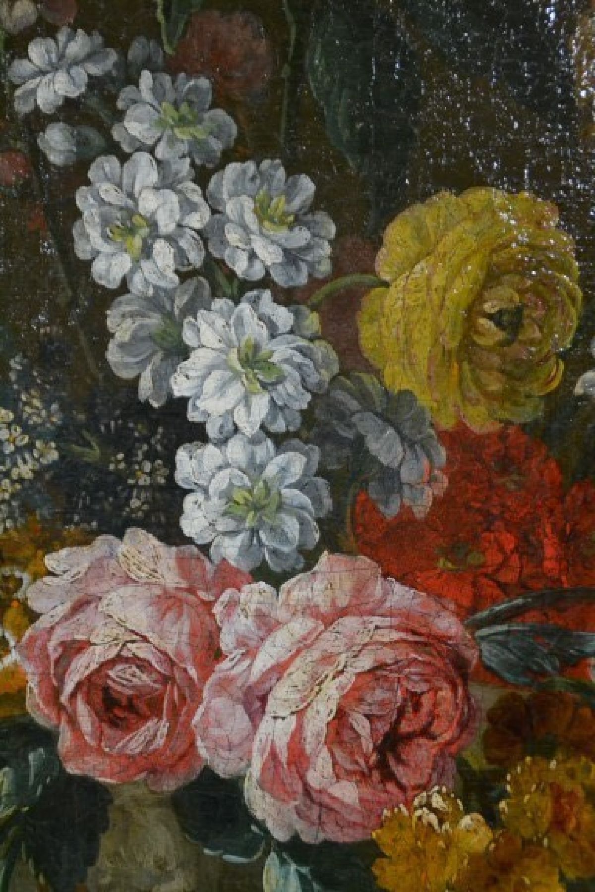 Detail e: Umkreis: Gaspar Peeter II Verbruggen, 1664 Antwerpen - 1730 ebenda, opulentes Blumenstillleben mit Rosen, Lilien, Hibiskusblüten, figurale Vase in ...