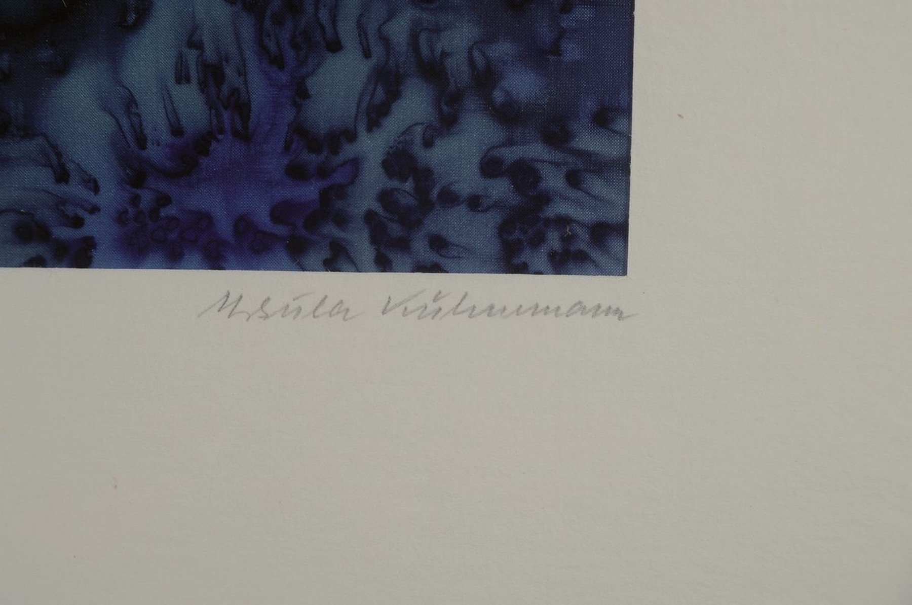 Detail c: Ursula Kühnemann, 1924 Hamburg - 2008 Büsum, Studium in München bei Prof. Ehmke, zahlreichenationale und internationale Ausstellungen, hier drei ...