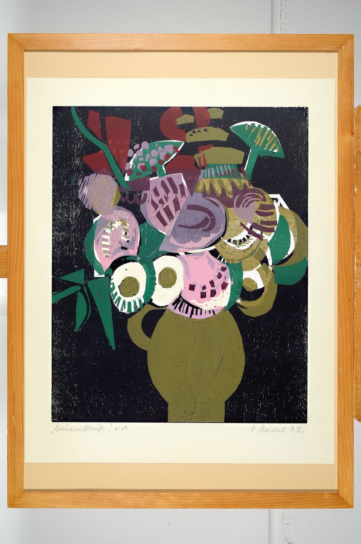 Detail k: Heinz Friedrich, 1924 Schwetzingen-2018, 2 Farbholzschnitte: Truthahn, signiert, ca. 57x42cm, u.Gl., R. ca. 70x50cm; Bauernstrauß, betitelt und ...