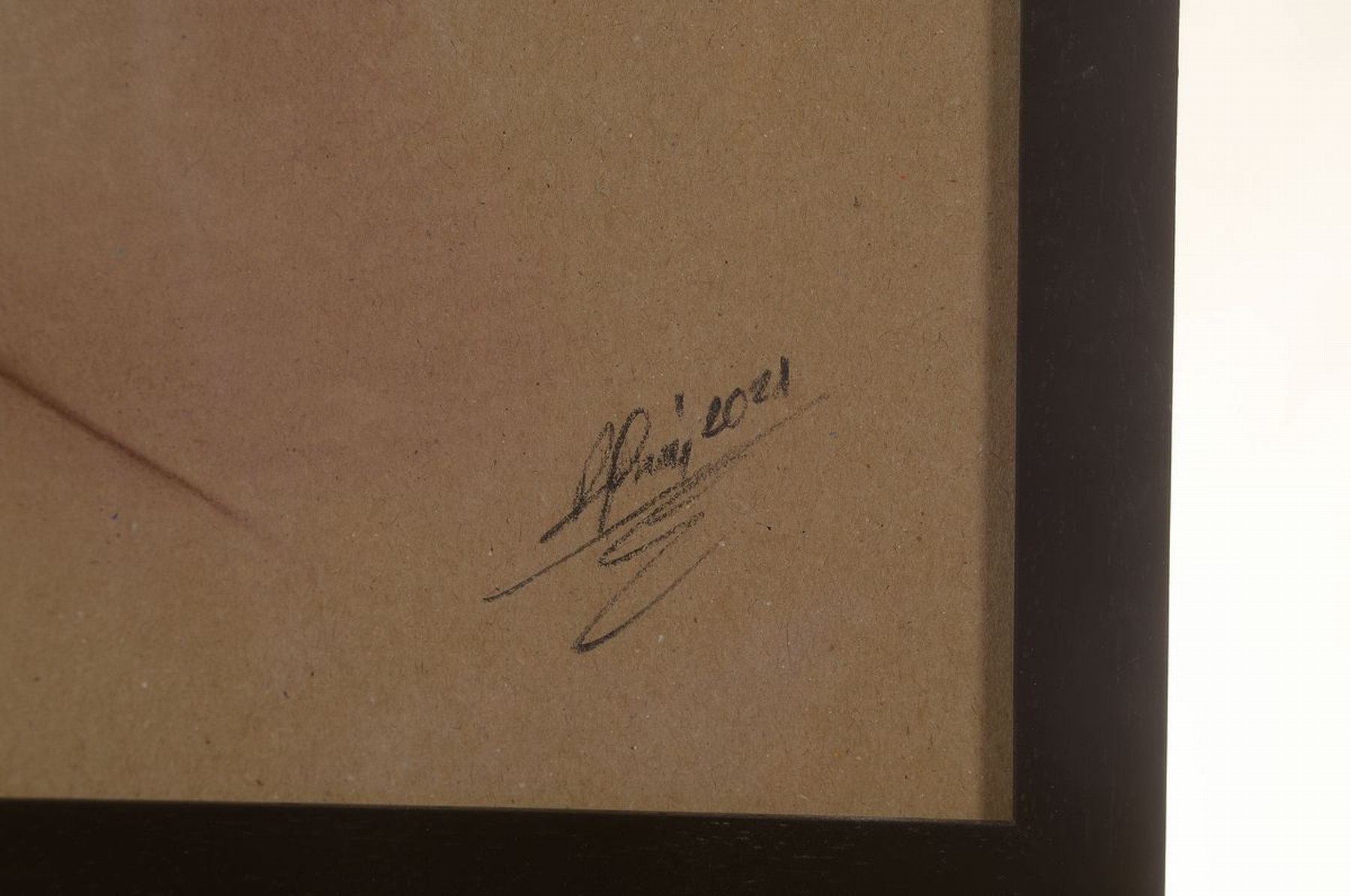 Detail a: Denis Prenzel, geb. 1971, Pastellzeichnung auf dickem Papier, handsigniert, datiert 2021, "Irina", ca. 30 x 40 cm, der Künstler wurde in ...