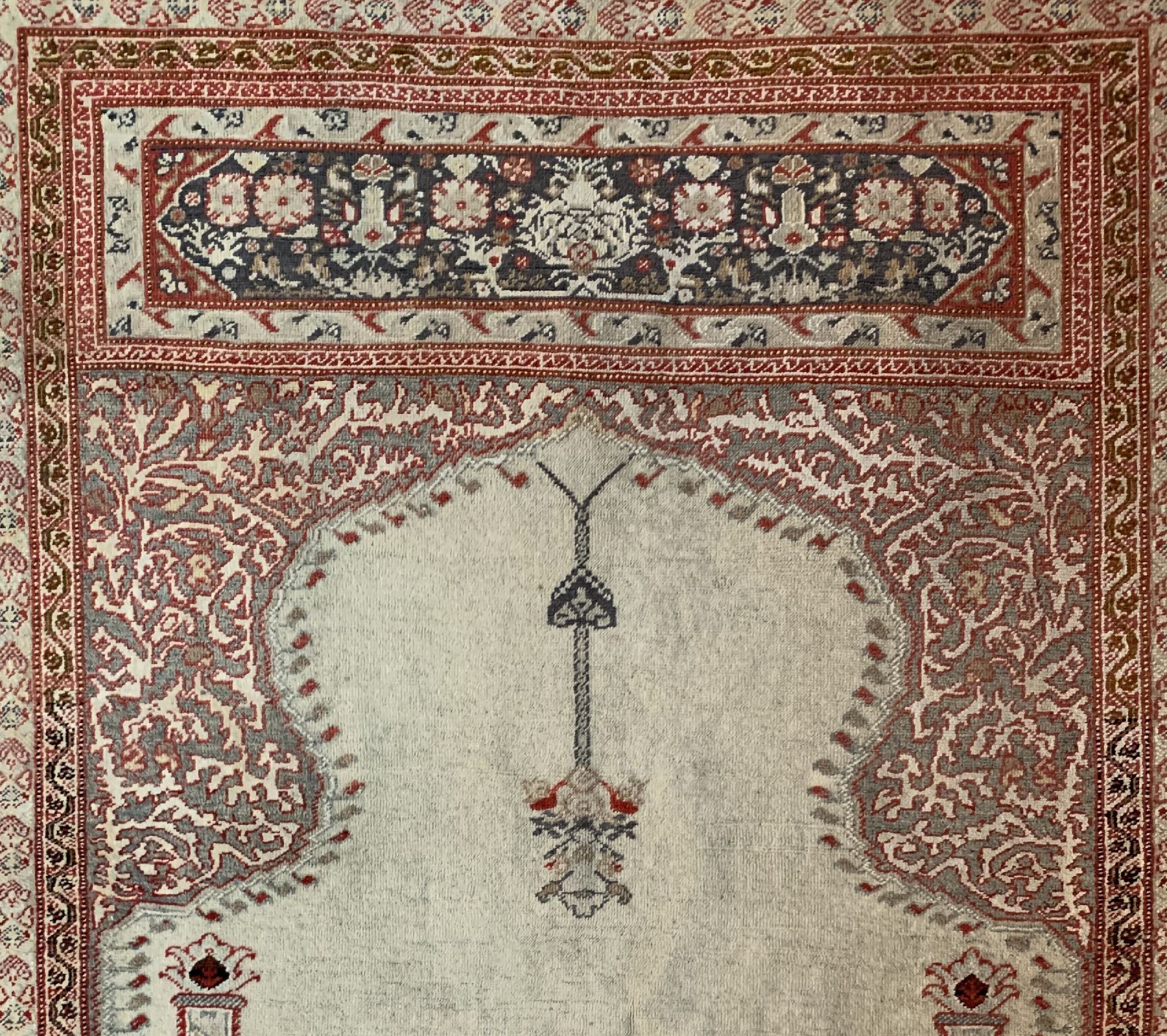 Detail b: Antiker Panderma, Türkei, um 1900, Wolle geknüpft auf Baumwolle, ca. 208 x 145 cm, EHZ:4