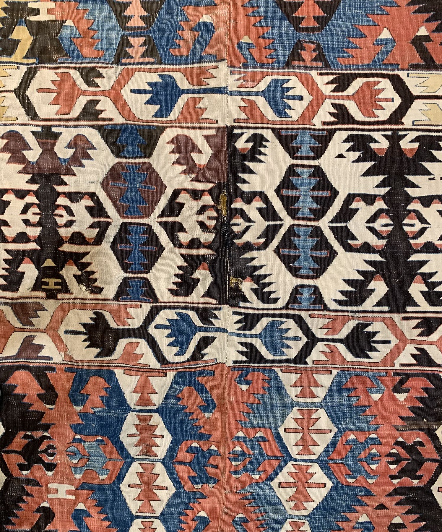 Detail b: Antiker Anatol Kelim, Türkei, um 1900, Wolle gewebt auf Wolle, ca. 368 x 150 cm, EHZ:3-4