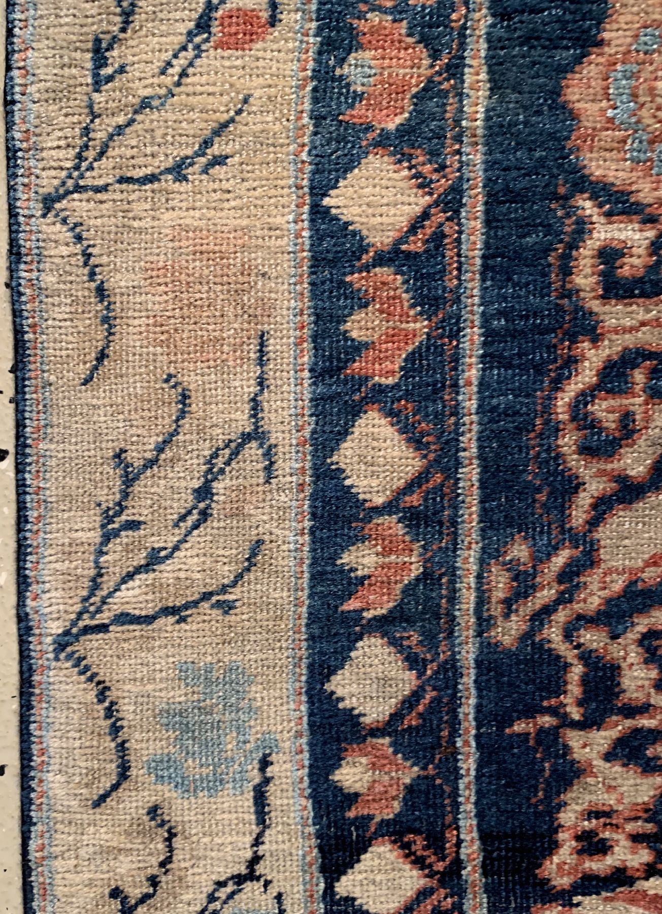 Detail c: Antiker Täbriz, Persien, 19. Jhd, Wolle geknüpft auf Baumwolle, ca. 170 x 106 cm, EHZ:3(gleichmäßig dünn).