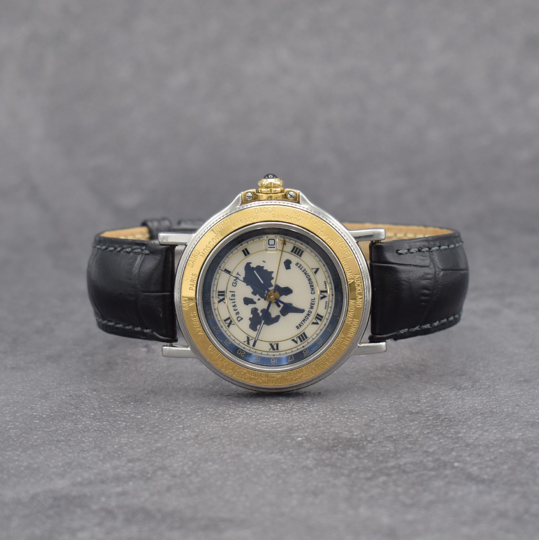 RAYMOND WEIL Herrenarmbanduhr Parsifal GMT Chronometer in Stahl/Gold, Schweiz um 2000, Automatik, beids. vergl. Geh., Boden 4-fach verschr., ...