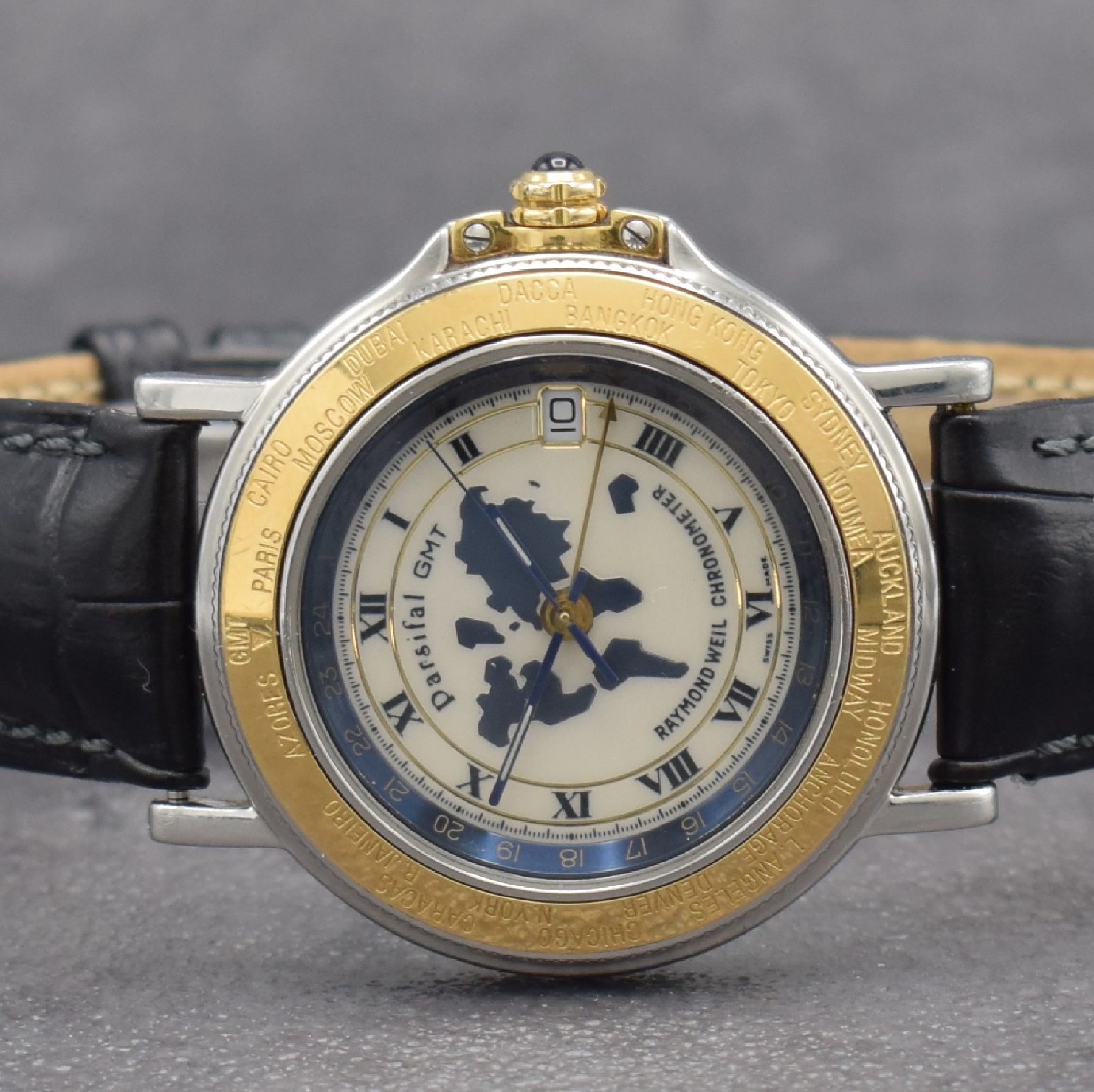 Detail a: RAYMOND WEIL Herrenarmbanduhr Parsifal GMT Chronometer in Stahl/Gold, Schweiz um 2000, Automatik, beids. vergl. Geh., Boden 4-fach verschr., ...