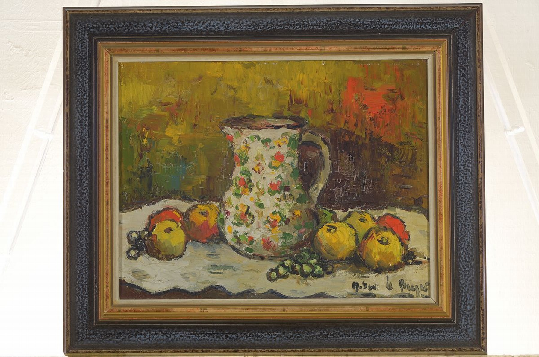 Detail k: Robert Le Berger, 1905-1972, Stillleben mit Kanne und Äpfeln, Öl/Lwd, signiert, rückseitig nochmals signiert, dat. 1962 und bez.: Nature morte, ...
