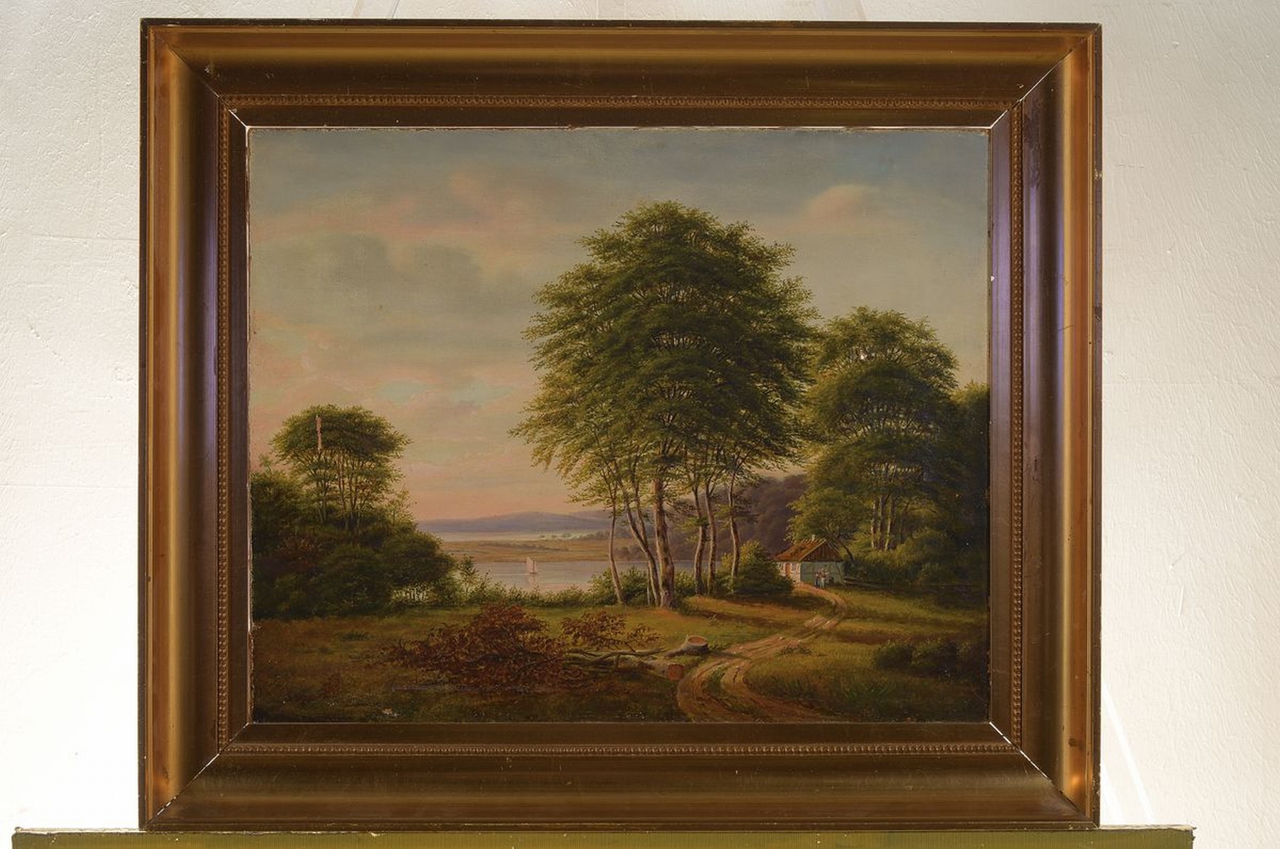 Detail k: Unbekannter Künstler, um 1850/60, wohl norwegische Seenlandschaft mit Hütte, Öl/Lwd, leicht rest., wohl Reste alter Signatur li. u. unter ...