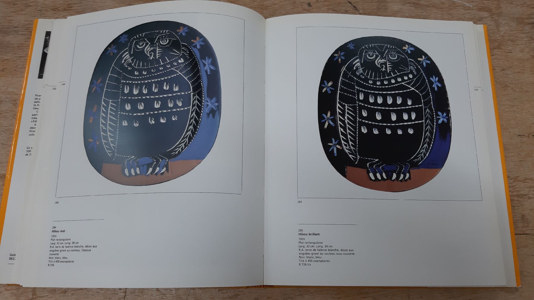 Detail o: Alain Ramie: Catalogue de l'Oeuvre ceramique edite 1947-1971, Madoura 1988, 319 Seiten, mit 570 Farb- und 75 S/W-Abbildungen, frz. Text, l. ...