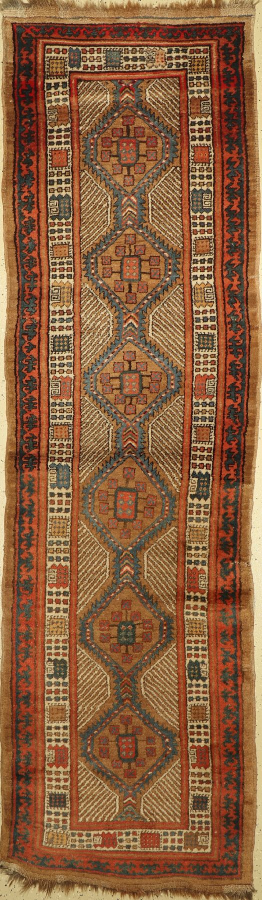 Sarab Galerie, Persien, um 1920/1930, Kamelwolle, ca. 312 x 90 cm, EHZ: 2